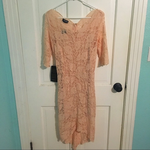 Bebe 3/4 sleeve light pink lace dress size medium